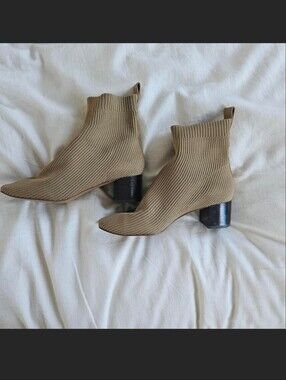 Everlane Boot Size 7